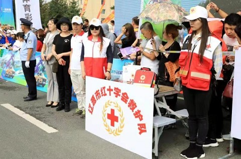 遼源市紅十字會(huì)應(yīng)急救護(hù)培訓(xùn)基地紅十字應(yīng)急就好培訓(xùn)基地共設(shè)有7大體驗(yàn)?zāi)K，包括應(yīng)急設(shè)有紅十字會(huì)知識(shí)閱讀、心肺復(fù)蘇、模擬滅火、機(jī)動(dòng)車(chē)安全駕駛、家庭廚房電器安全、VR地震逃生、溺水救護(hù)等，是遼源市紅十字會(huì)開(kāi)展生命安全教育、普及應(yīng)急救護(hù)知識(shí)的重要基地2